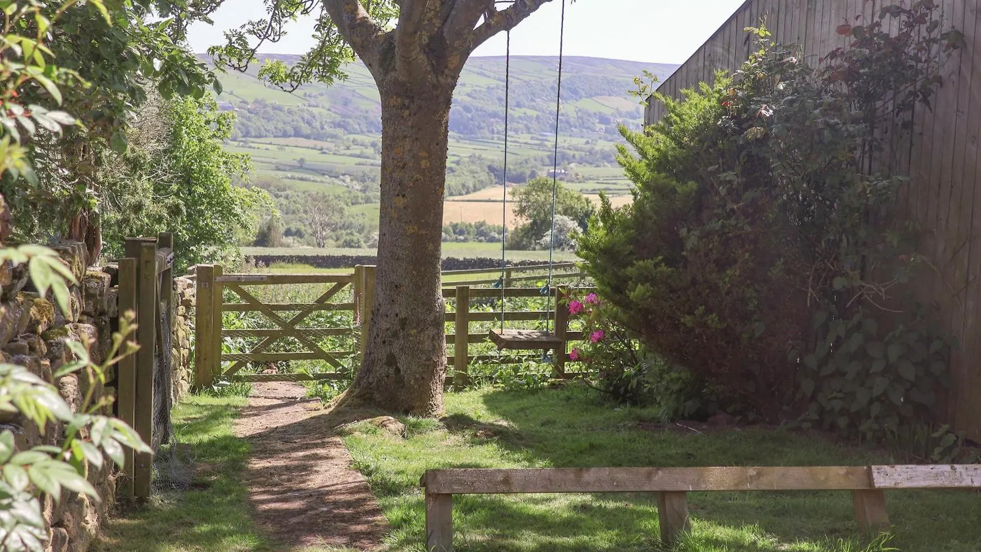 Daffodil Cottage Danby 0*,