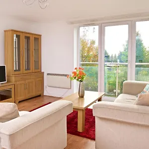 - Economy - Close To Airport Ee1 , Liverpool United Kingdom